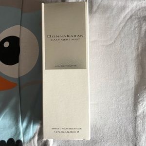 Donna Karan mist